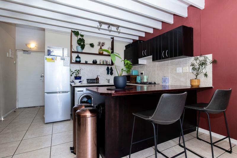 To Let 1 Bedroom Property for Rent in Plumstead Western Cape